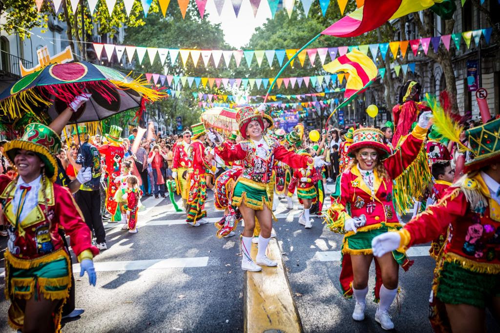 Corso de Carnaval en Avenida de Mayo, festivales de música y cine, BA Playa y mucho más para disfrutar en la Ciudad