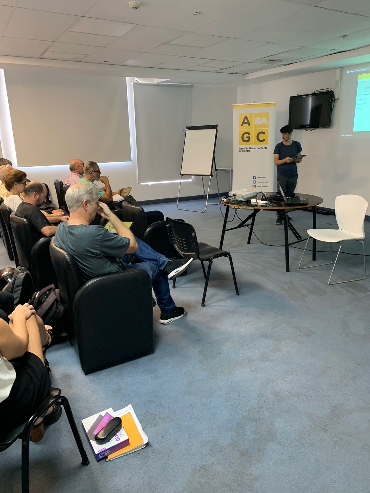 Capacitamos a empresas mantenedoras de instalaciones contra incendio