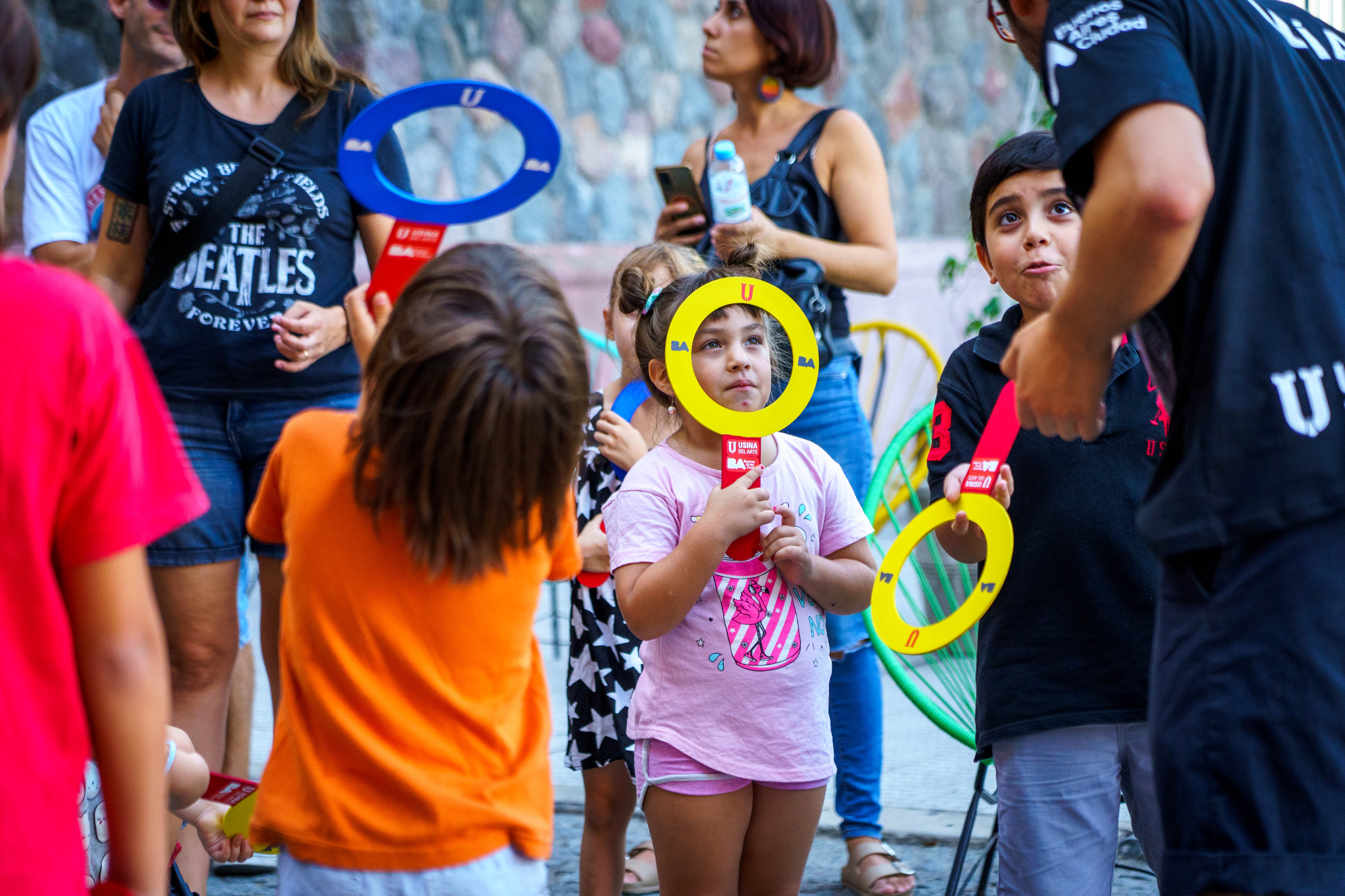 ¡Shows, talleres y recorridos lúdicos para las infancias!