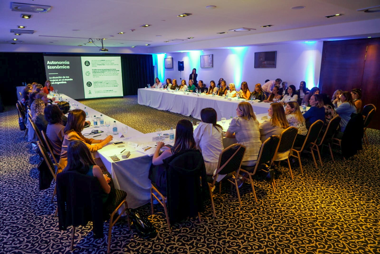 Productores y referentes rosarinos participaron de un encuentro regional con autoridades de la ciudad de Buenos Aires