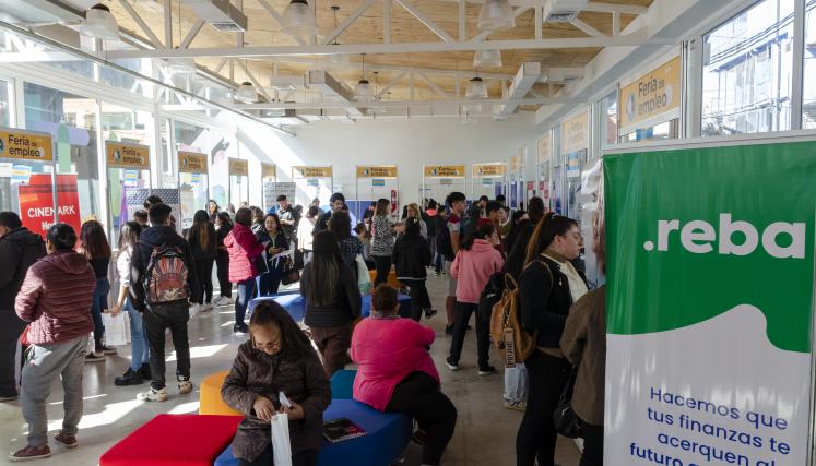 El Barrio Mugica celebró la segunda edición de la Feria de Empleo