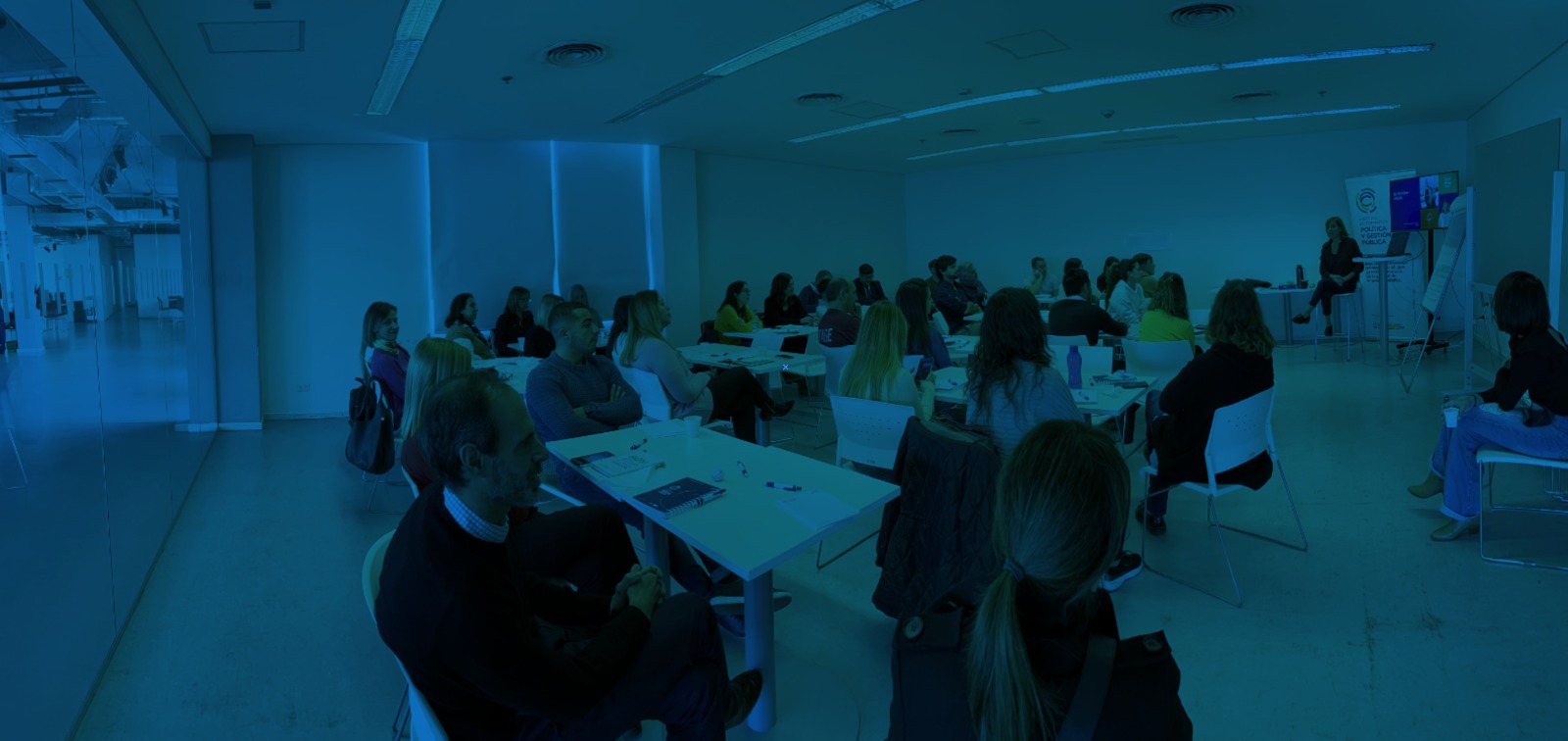 ¡Entregamos 1100 Becas a alumnos de todo el país!