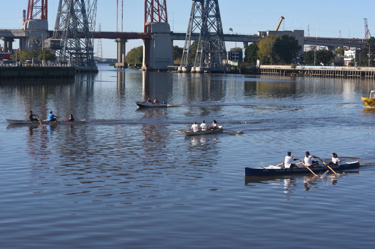 La Ciudad colabora con la Primera Regata del Riachuelo