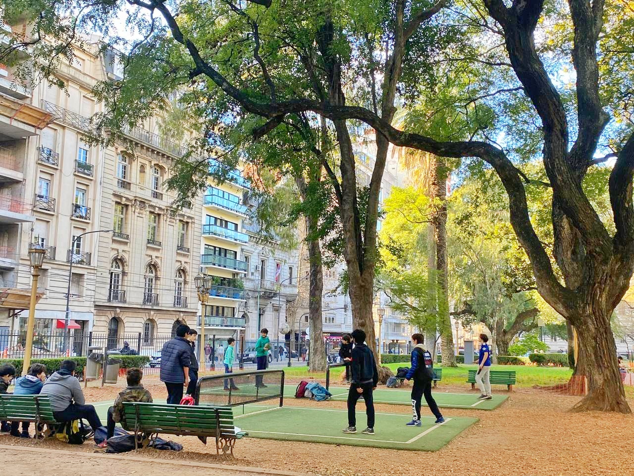 Nuevas zonas deportivas para disfrutar en las plazas de Recoleta