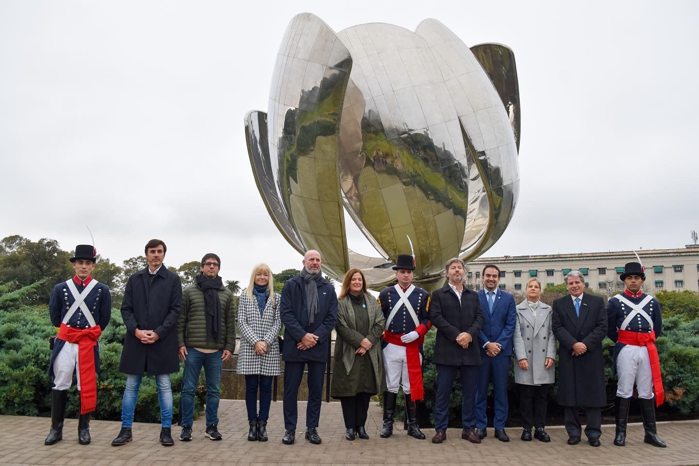 La Ciudad celebró el Día de la Independencia junto al Regimiento de Infantería 1 ‘Patricios’ y vecinos de la comuna 2