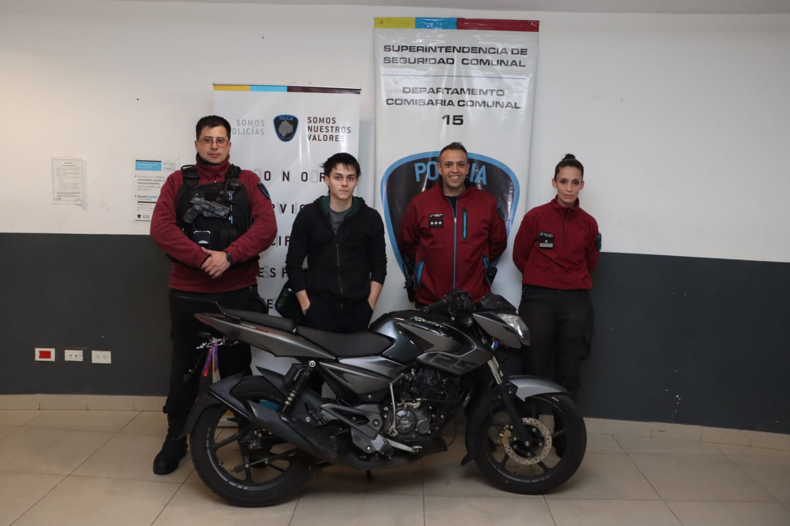 Nueva restitución de una motocicleta robada 