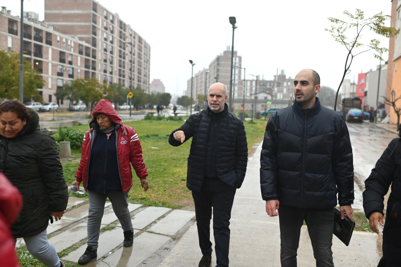 Rodríguez Larreta recorrió Playón de Chacarita y dialogó con trabajadores de las empresas instaladas en el barrio