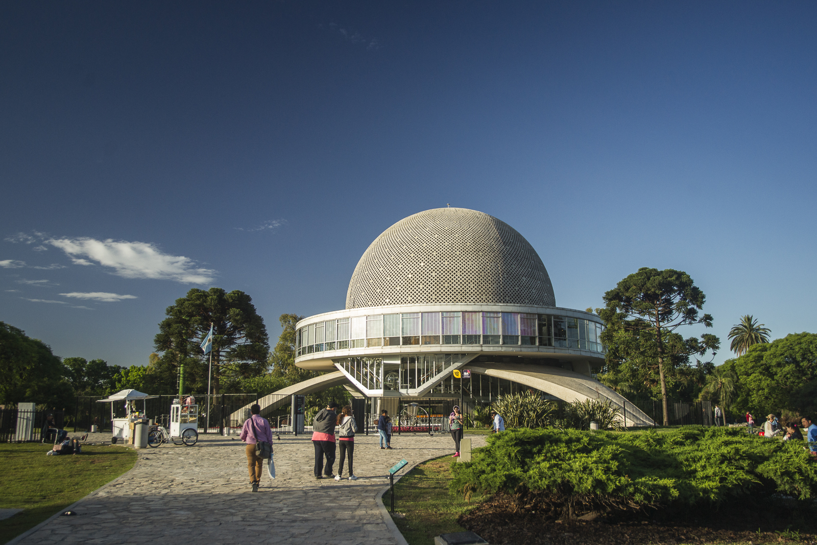 El Planetario invita a vivir a pleno el Mes del Espacio