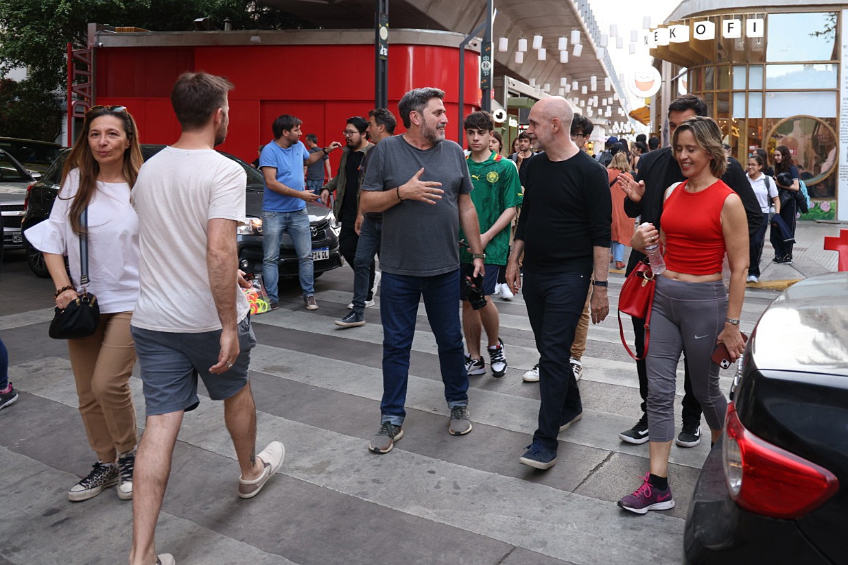 El Jefe de Gobierno recorrió los nuevos locales comerciales del Bajo Viaducto Mitre 