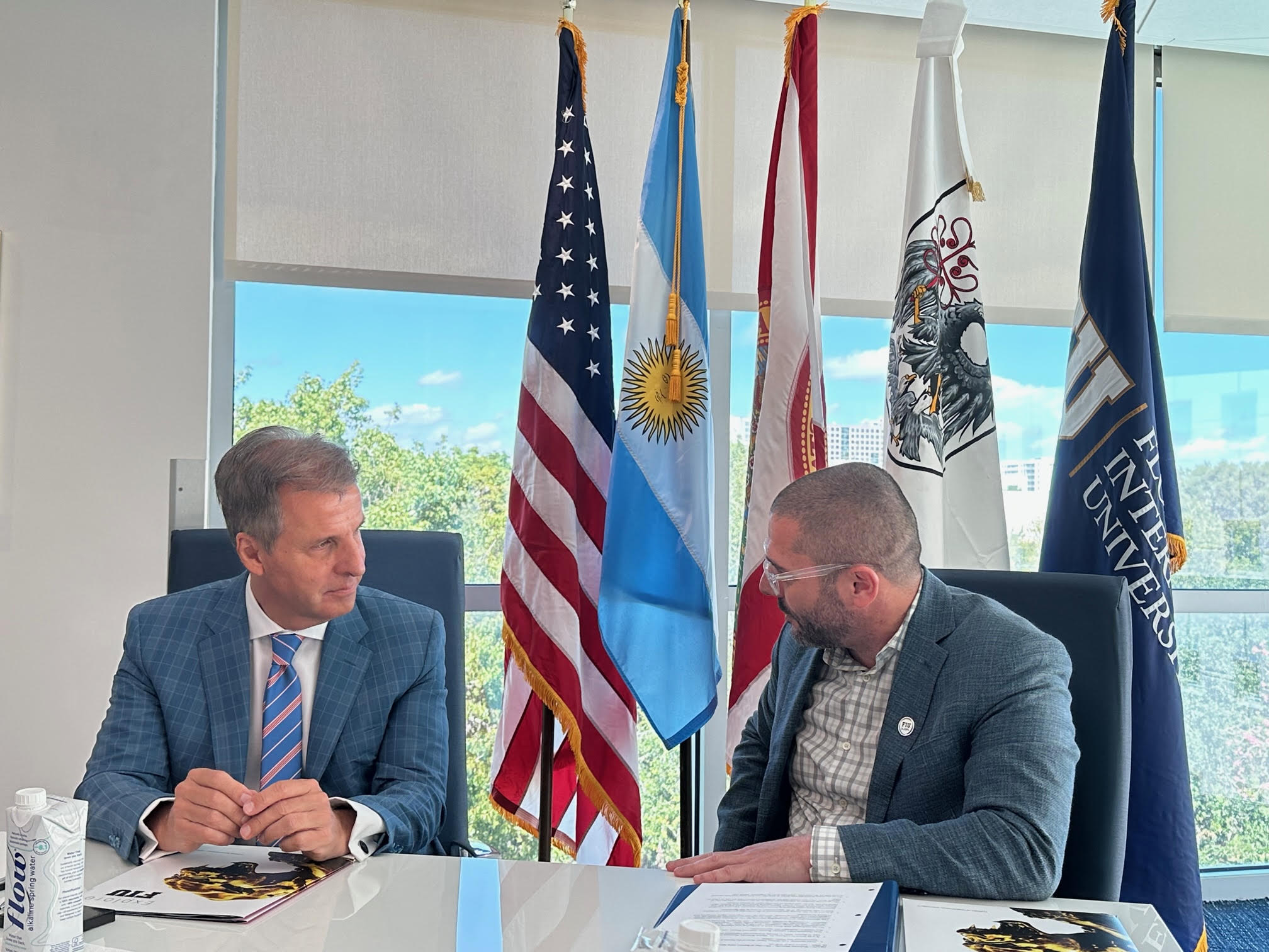 El Gobierno porteño firmó un acuerdo con la Universidad Internacional de Florida