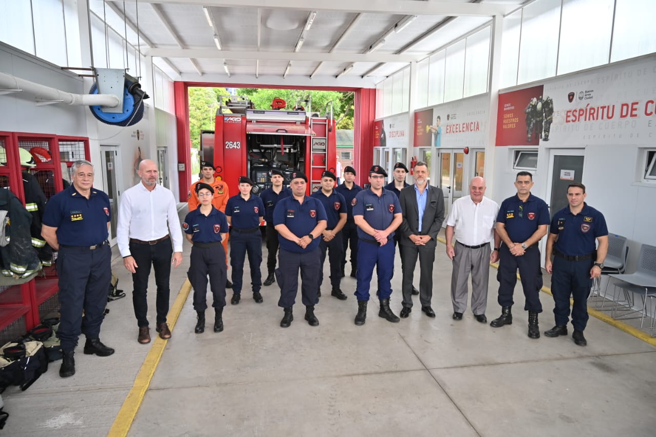 Wolff y Kravetz reconocieron a los Bomberos de la Ciudad y al personal de Emergencias
