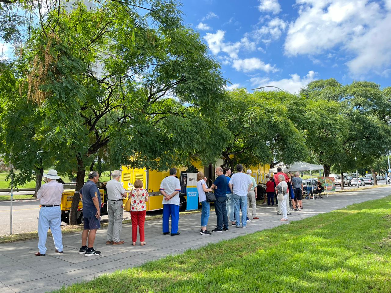 Unidad Sanitaria Móvil: ya se brindaron más de 55 mil prestaciones de atención primaria en los barrios