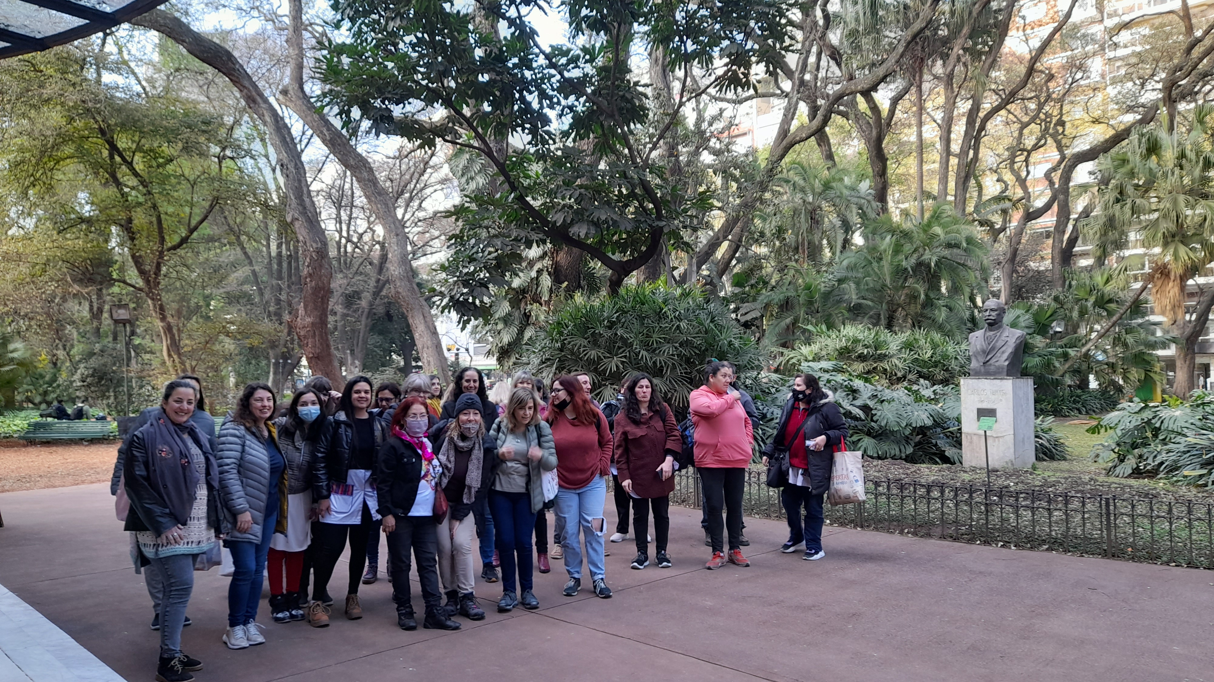 Reunión virtual de vecinos y vecinas de la Comuna 6 con Horacio
