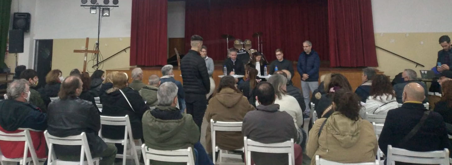 Reunión de vecinos y vecinas de Liniers con Marcelo D'Alessandro