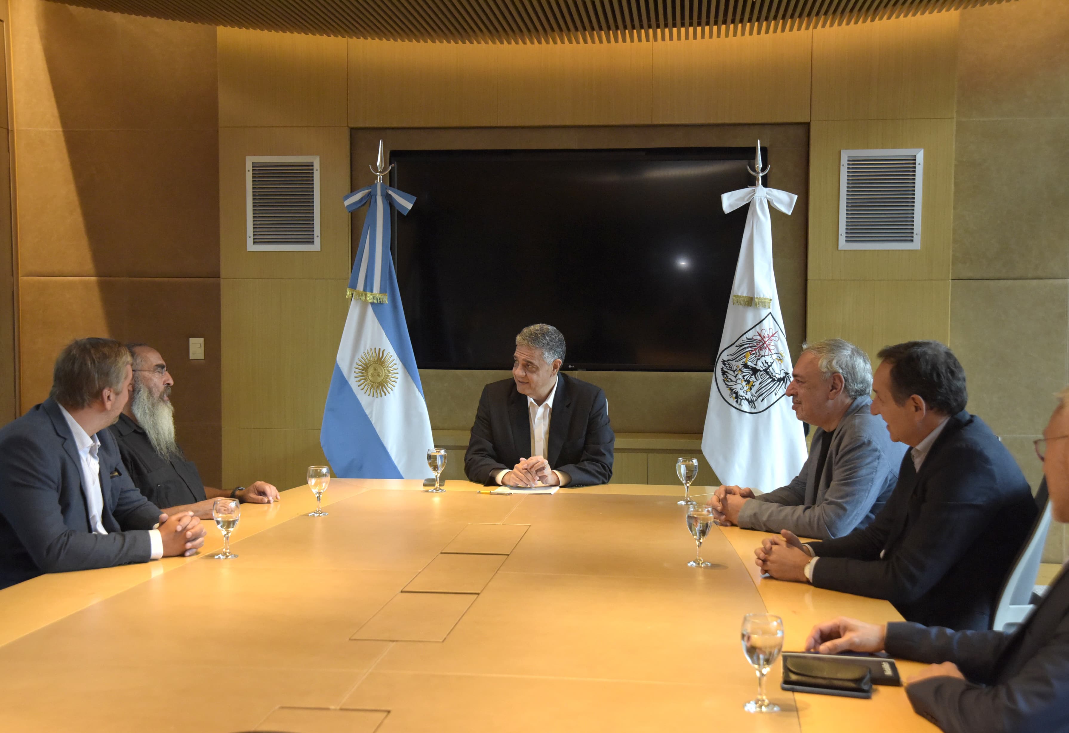 Jorge Macri destacó el valor del diálogo interreligioso en la Ciudad