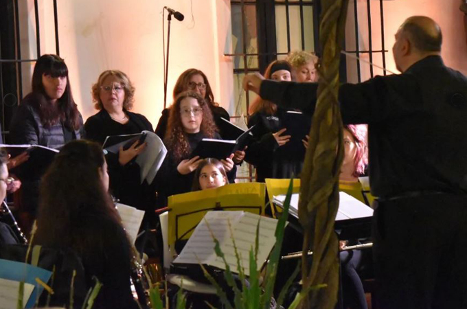 Domingo de música y visita guiada especial en el Saavedra