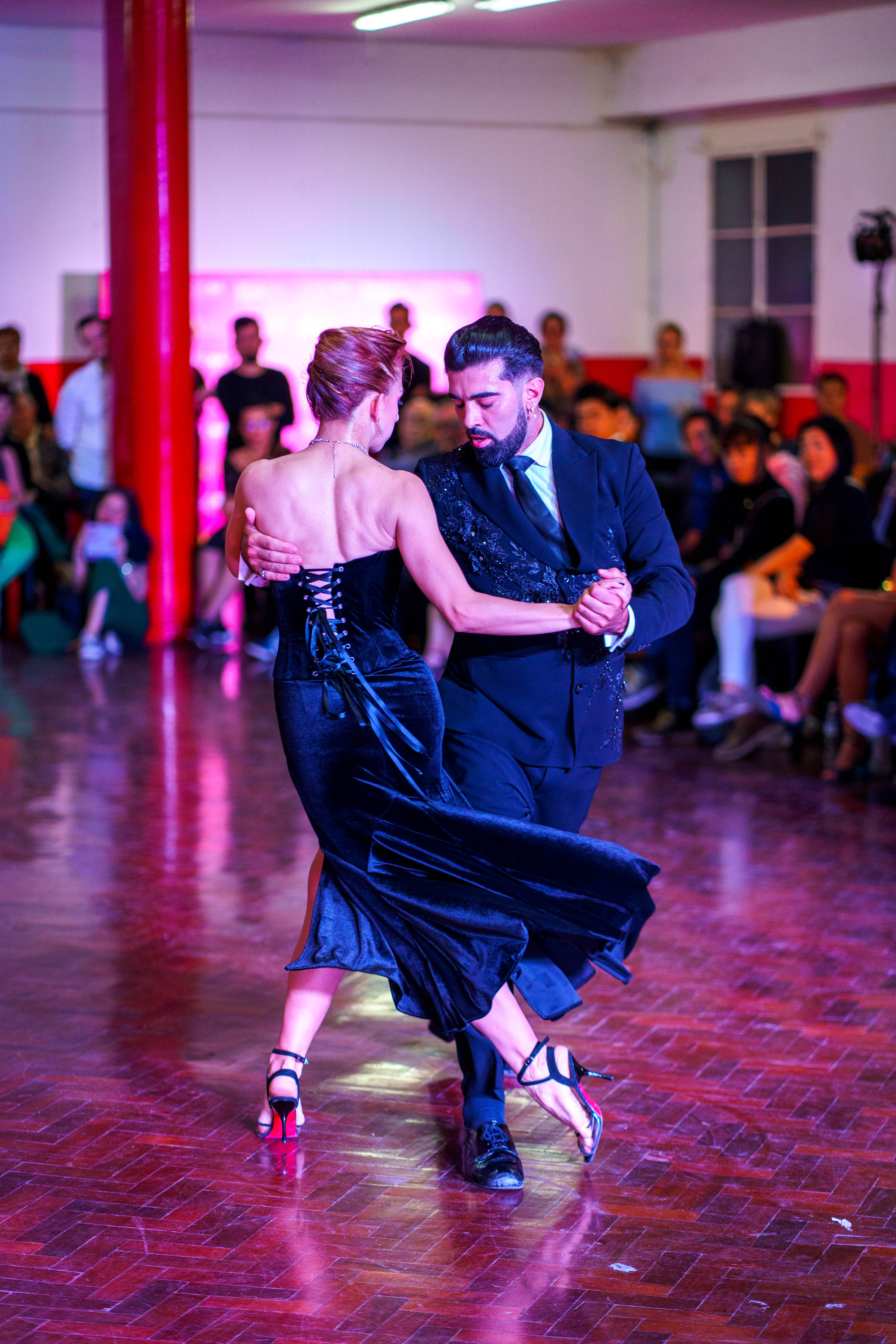 Campeonato de Baile de la Ciudad: ¡Llegan las Semifinales!