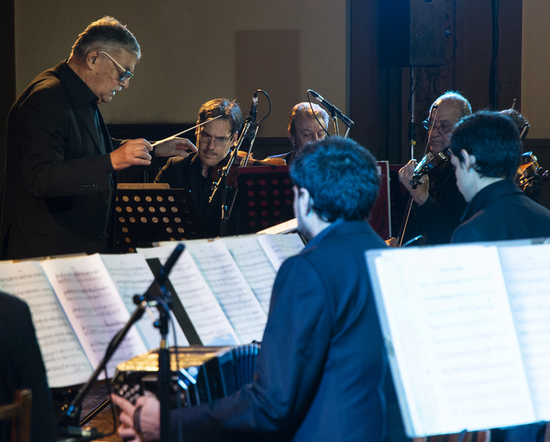 La Orquesta del Tango de Buenos Aires junto a destacados bailarines del género
