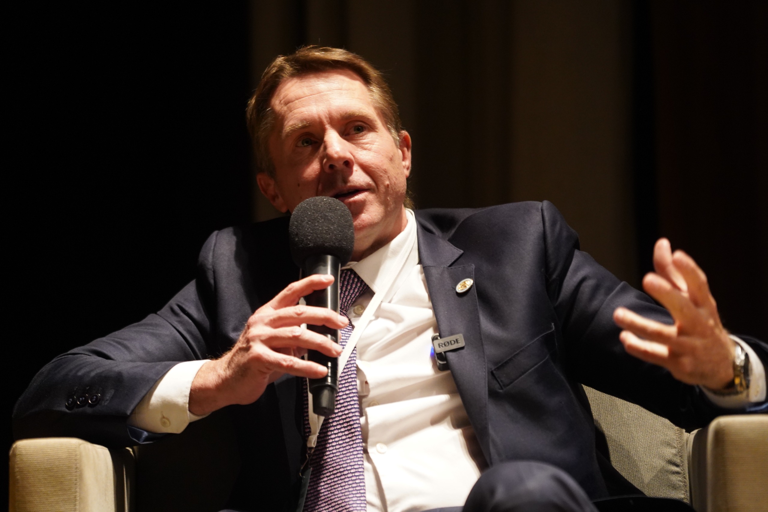 El ministro Gabino Tapia participó del 1er Congreso de Seguridad y Género