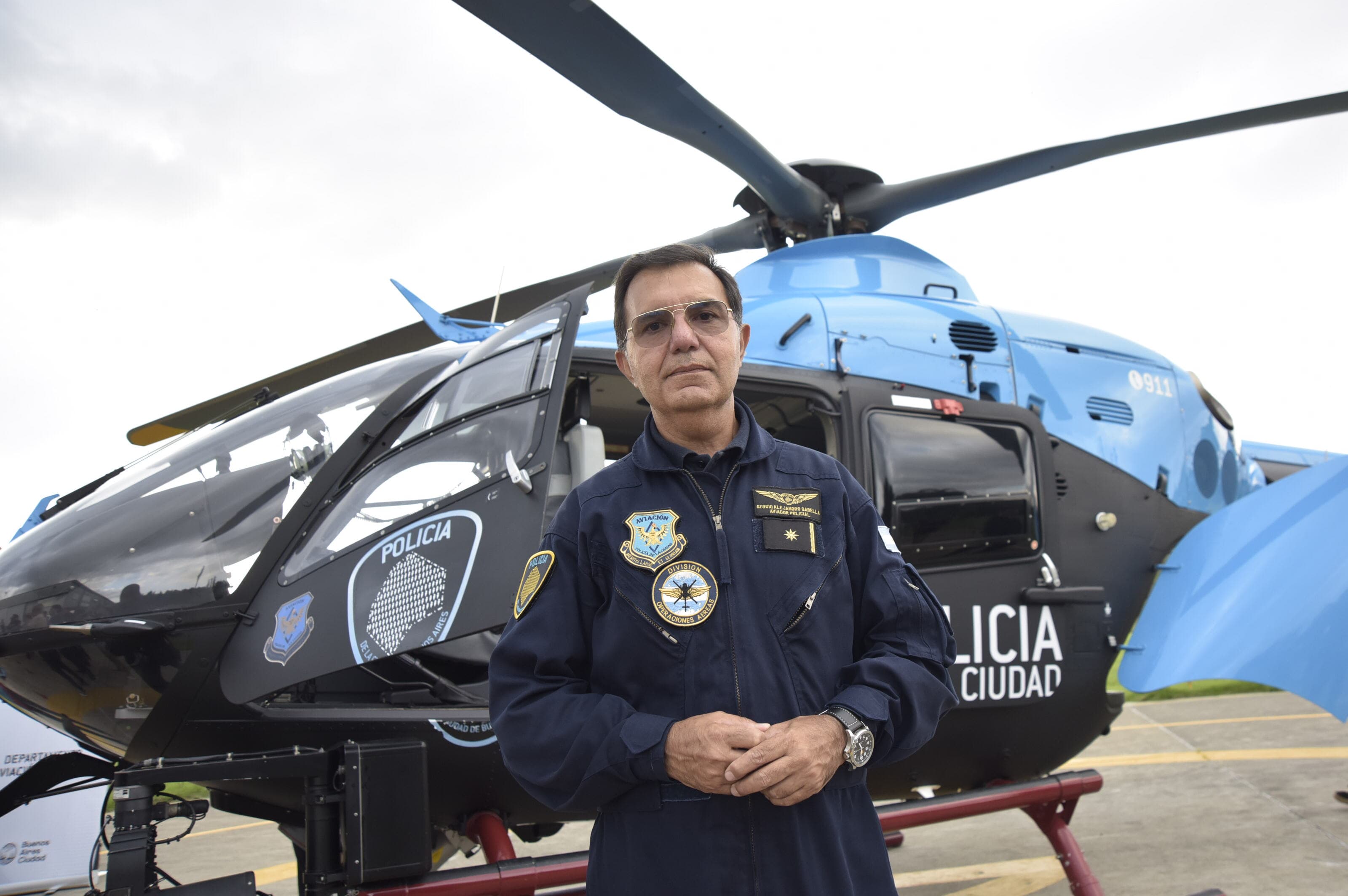 Desde persecuciones y búsquedas hasta el traslado de la Selección, cómo es el trabajo de un piloto de helicópteros de la Ciudad