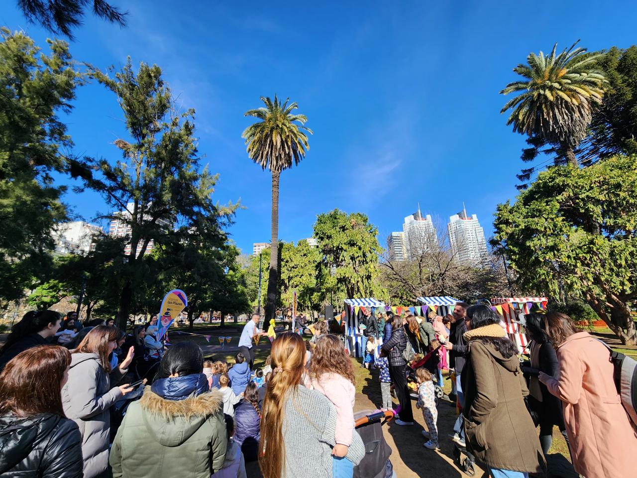 Vamos las Plazas en la Comuna 14