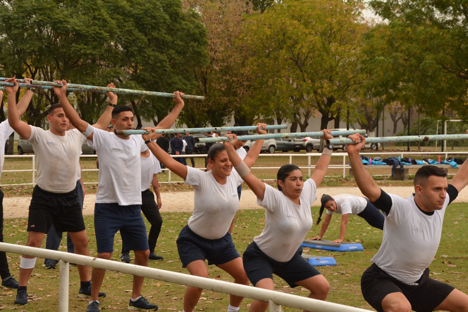 Los cadetes de la Policía y del Cuerpo de Bomberos de la Ciudad tendrán cobertura de salud