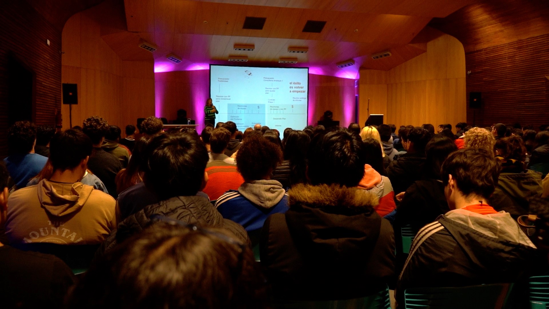 Consultec: un puente entre la escuela y el mundo laboral