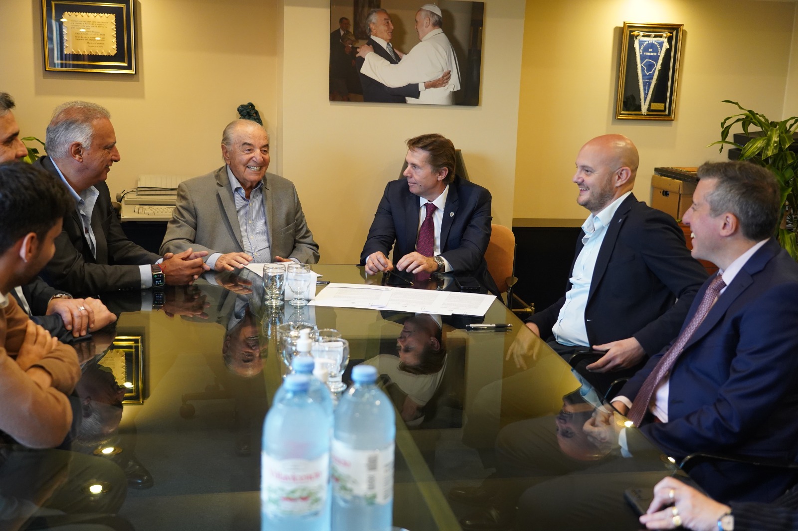 La Ciudad firmó un convenio con el sindicato de Empleados de Comercio de CABA