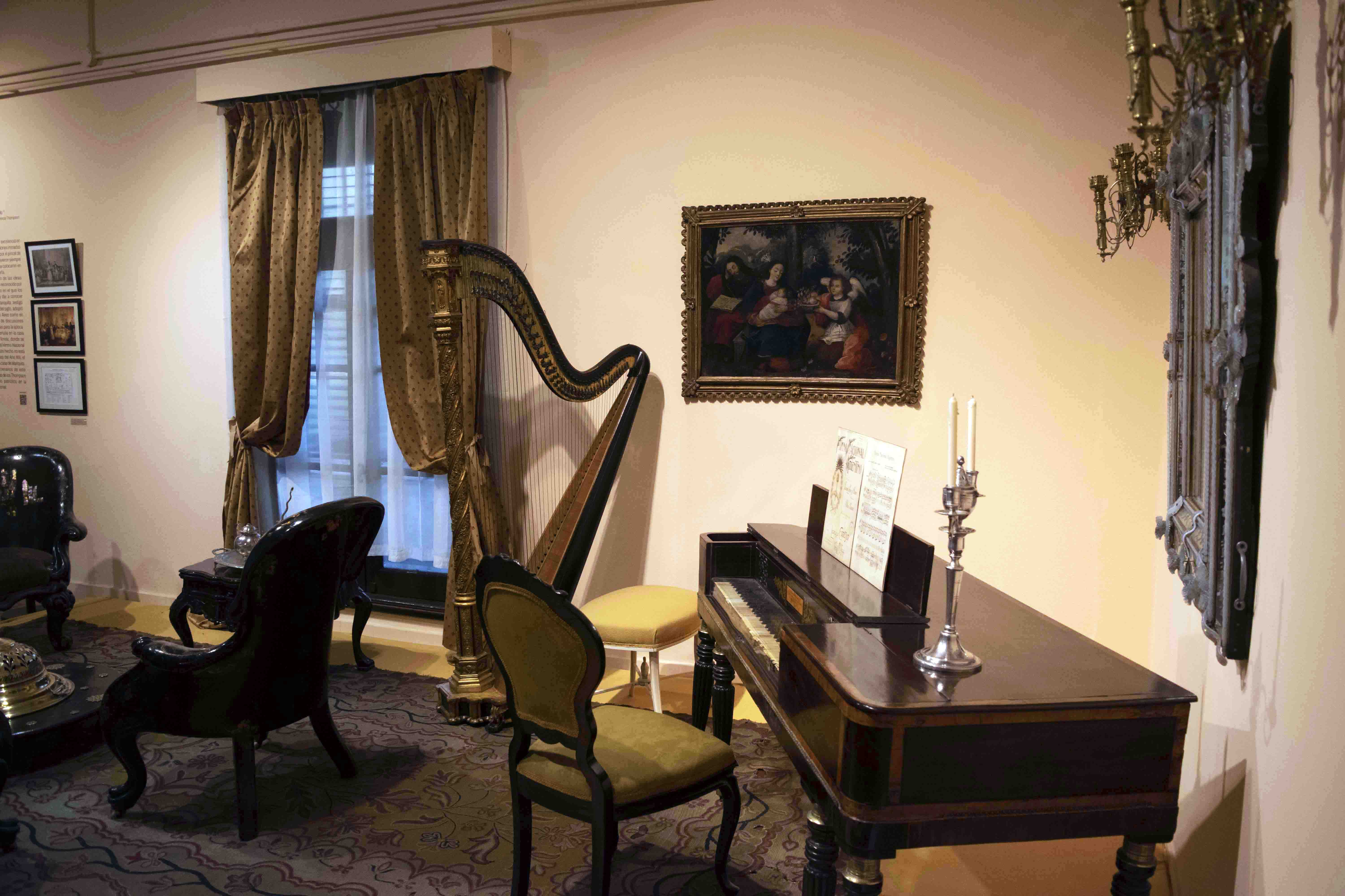 Nuevo curso de historia y mobiliario de la Ciudad de Buenos Aires