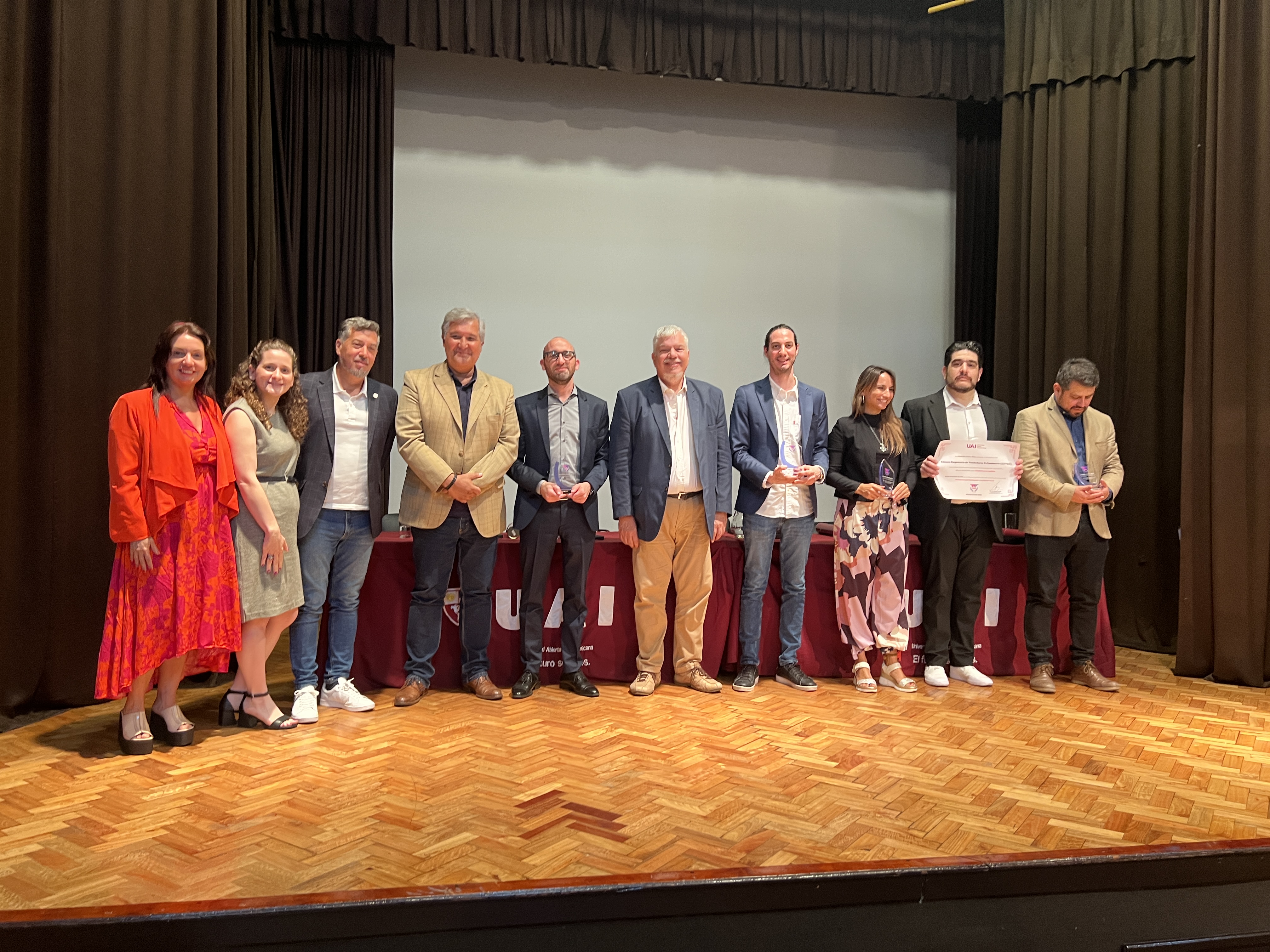 El COPE fue distinguido con el "Premio Charis a la promoción del Emprendedurismo"