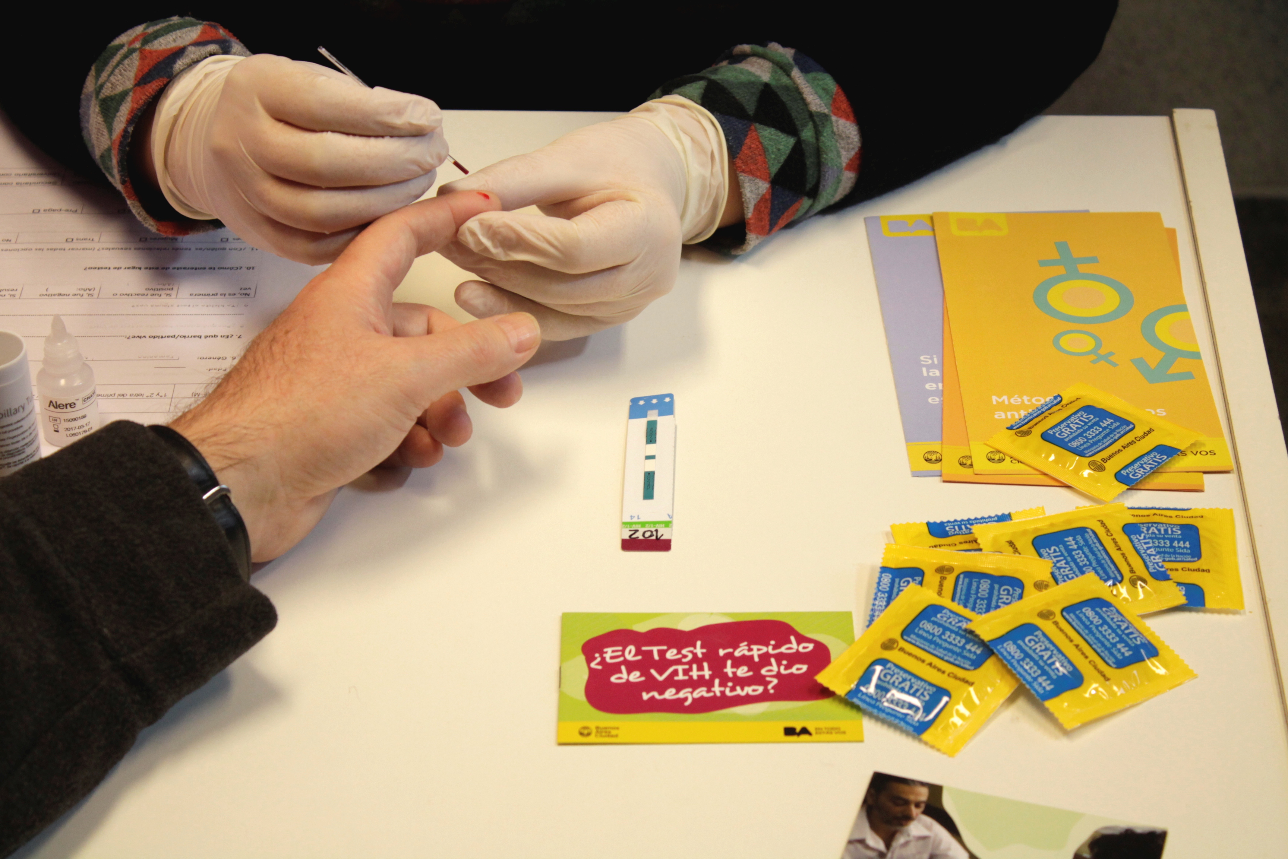 Día Mundial de la Respuesta al VIH: actividades en centros de salud y hospitales de la Ciudad