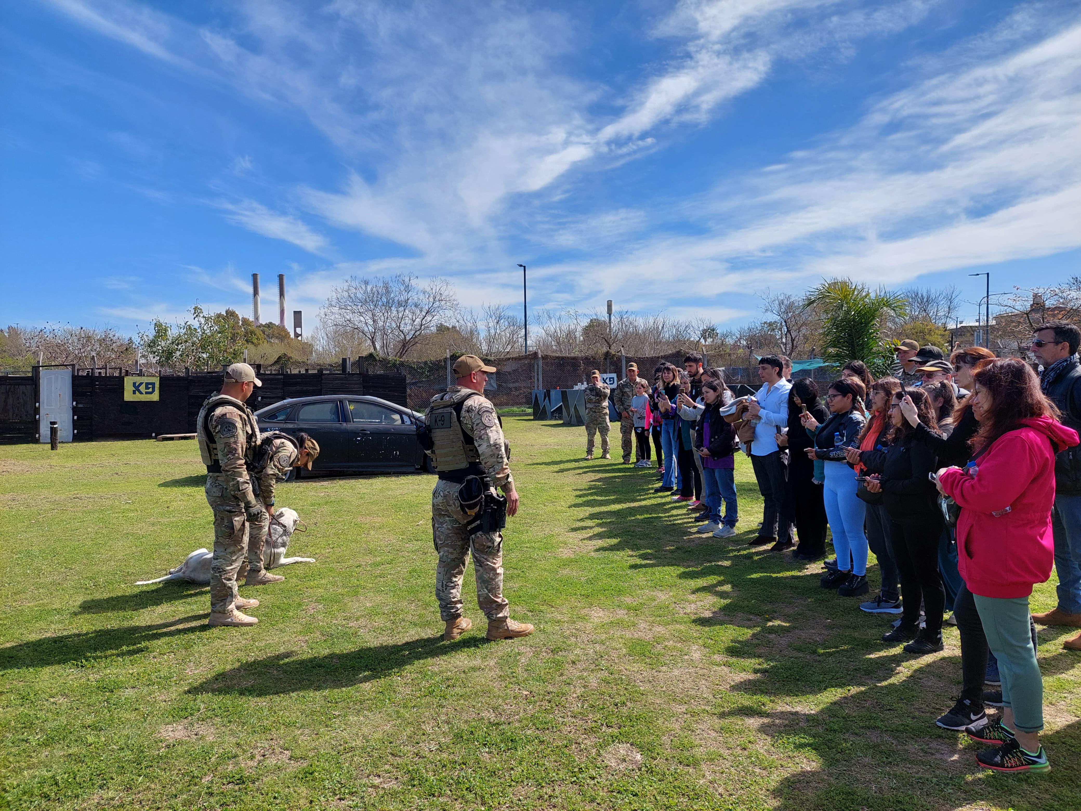 Verano en la Ciudad: paseos por el Riachuelo, visitas a la sede de la Brigada Motorizada de la Policía y actividades en el Museo Moderno