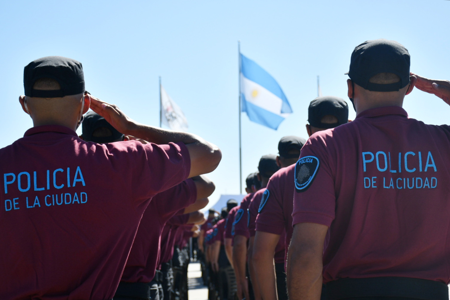 Nómina y antecedentes curriculares de los candidatos para el ascenso de la Policía y los Bomberos de la Ciudad