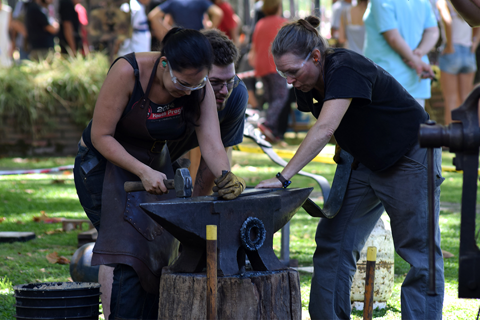 Cuarto Encuentro Internacional de Herrería Artística. Forja