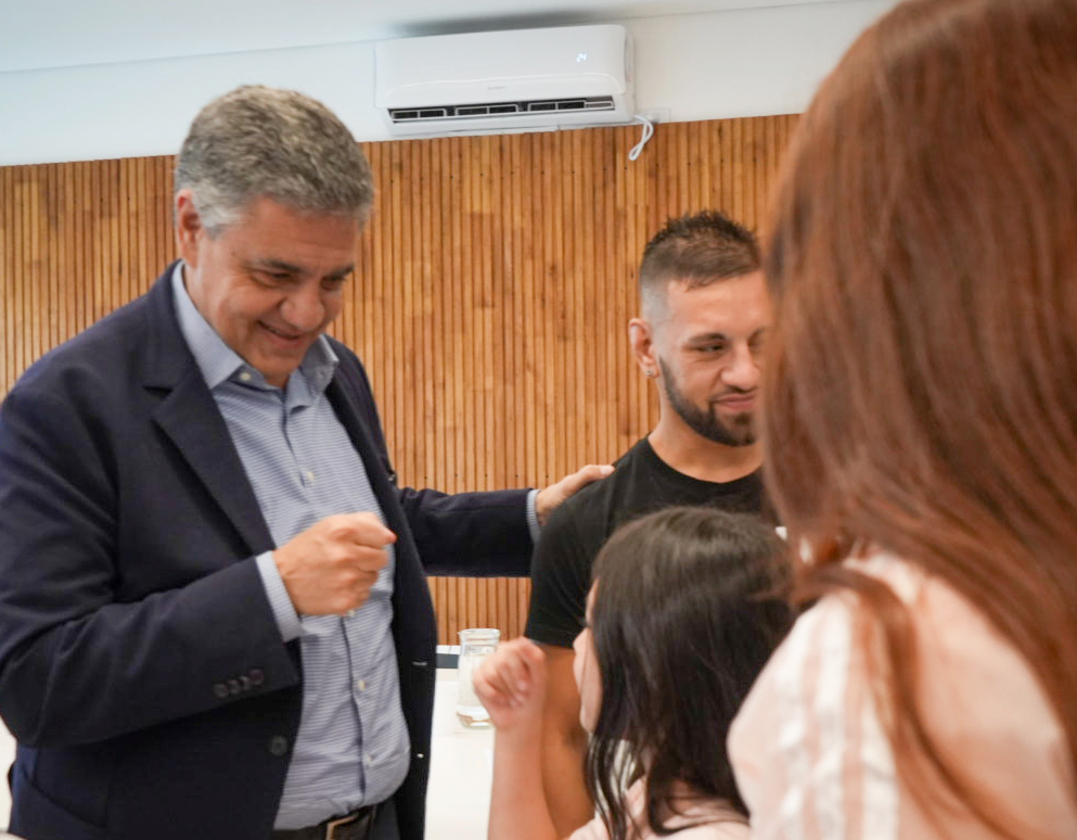 El Jefe de Gobierno inauguró una casa para que las familias en situación de calle puedan reinsertarse en la sociedad