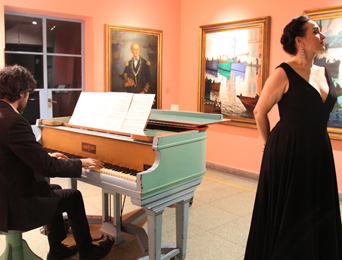 Tertulias en lo de Quinquela