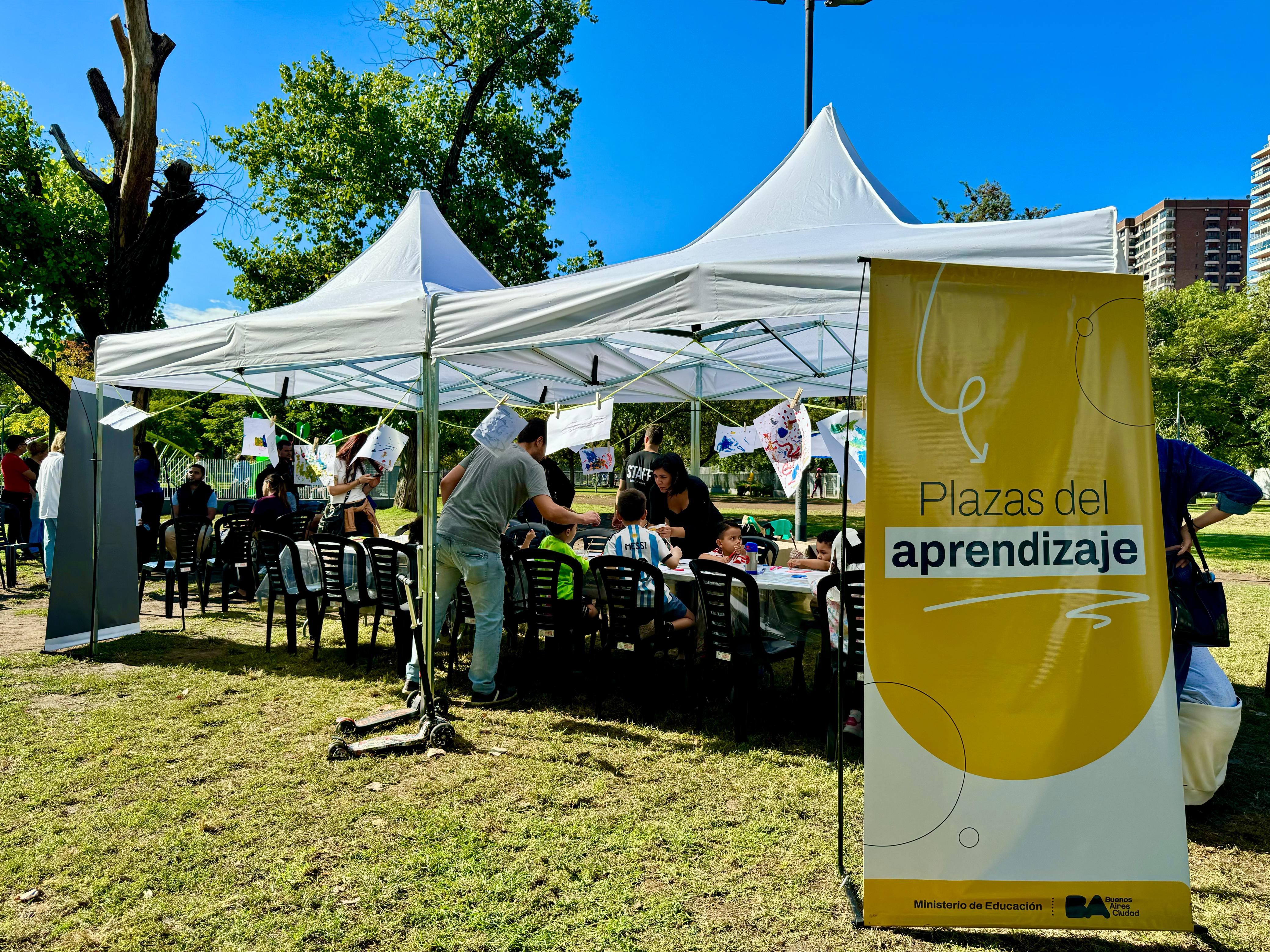 Más de 1.000 personas participaron de las Plazas del aprendizaje