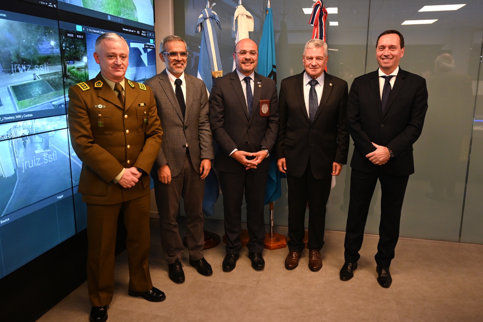 Continúan las visitas de delegaciones internacionales y de la Argentina al CMU