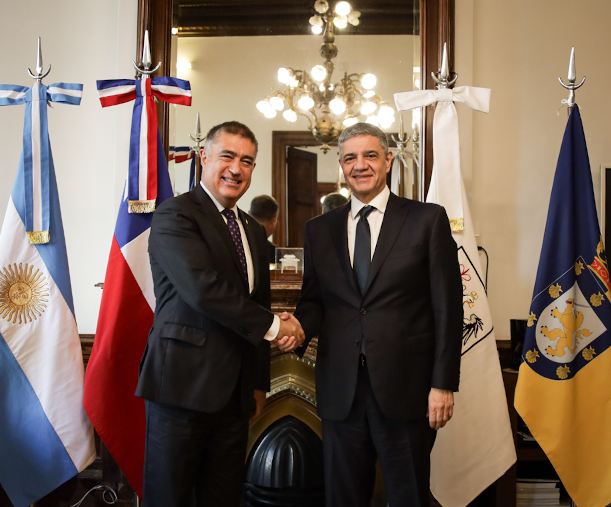 Jorge Macri recibe al Alcalde de Santiago, Mario Desbordes Jiménez, en la Ciudad