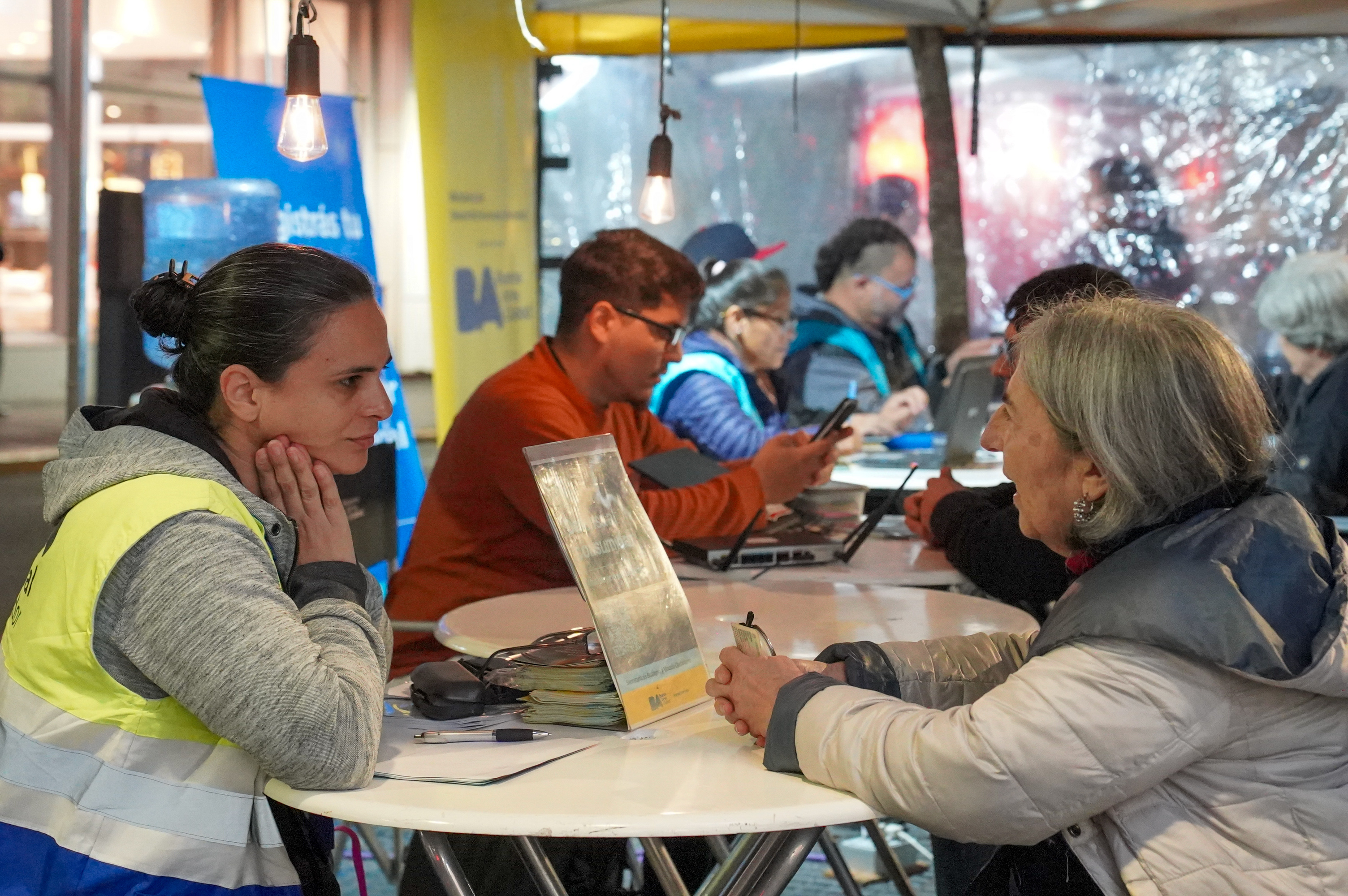 Más servicios en tu barrio llega a Recoleta, Parque Patricios, Villa Real, Vélez Sarsfield y Caballito