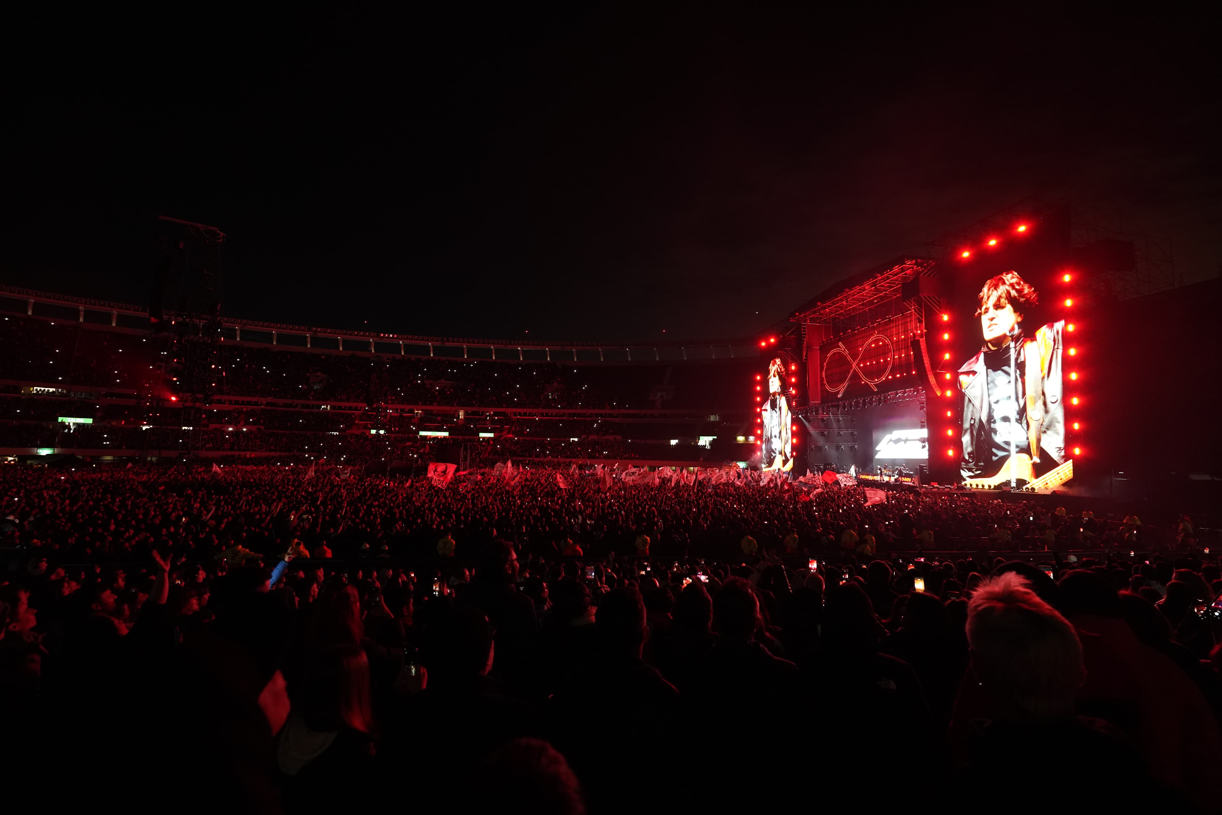 Los Piojos se despidieron en River con dos recitales multitudinarios