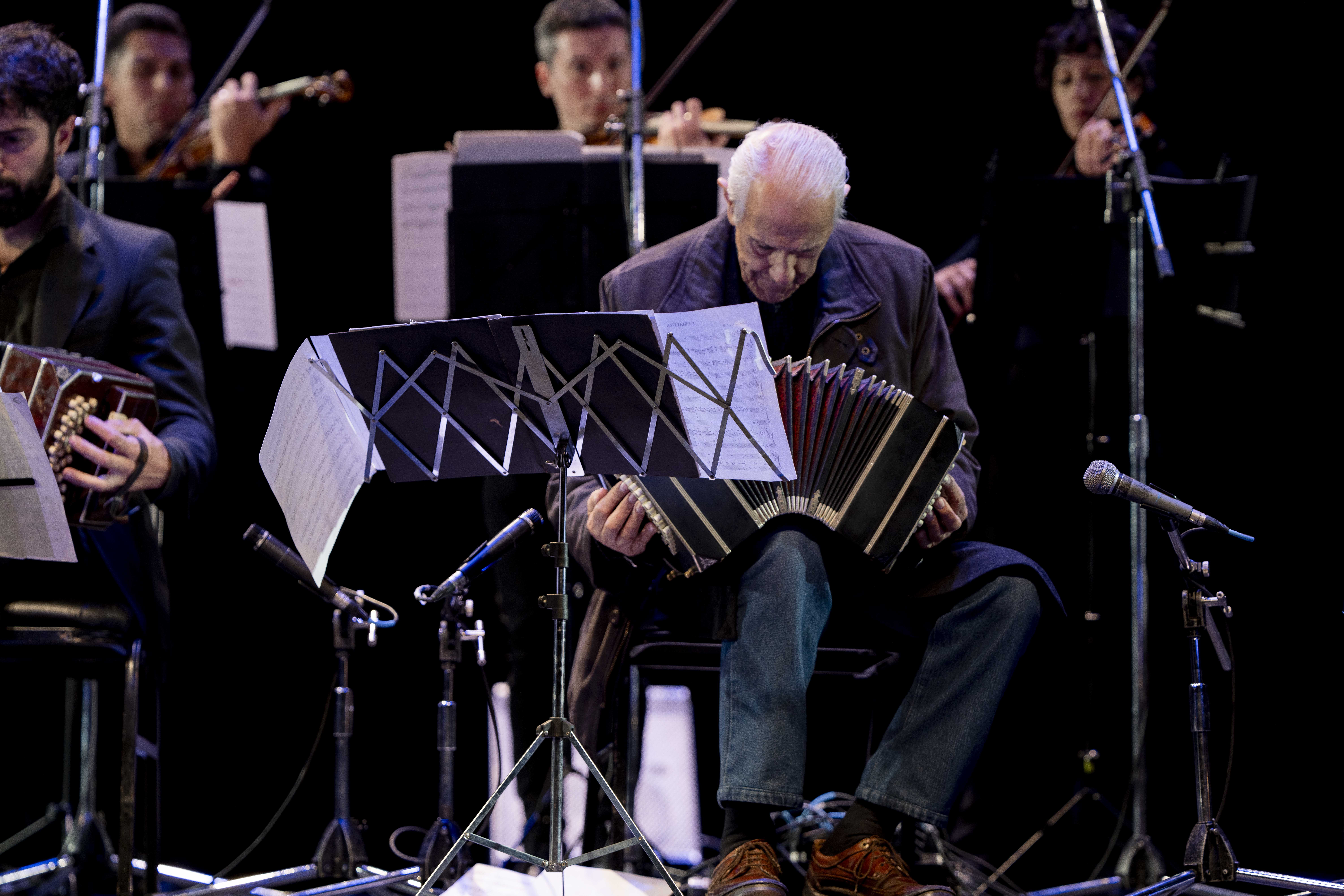 Día del bandoneón junto a la Orquesta Escuela de Tango  Emilio Balcarce 