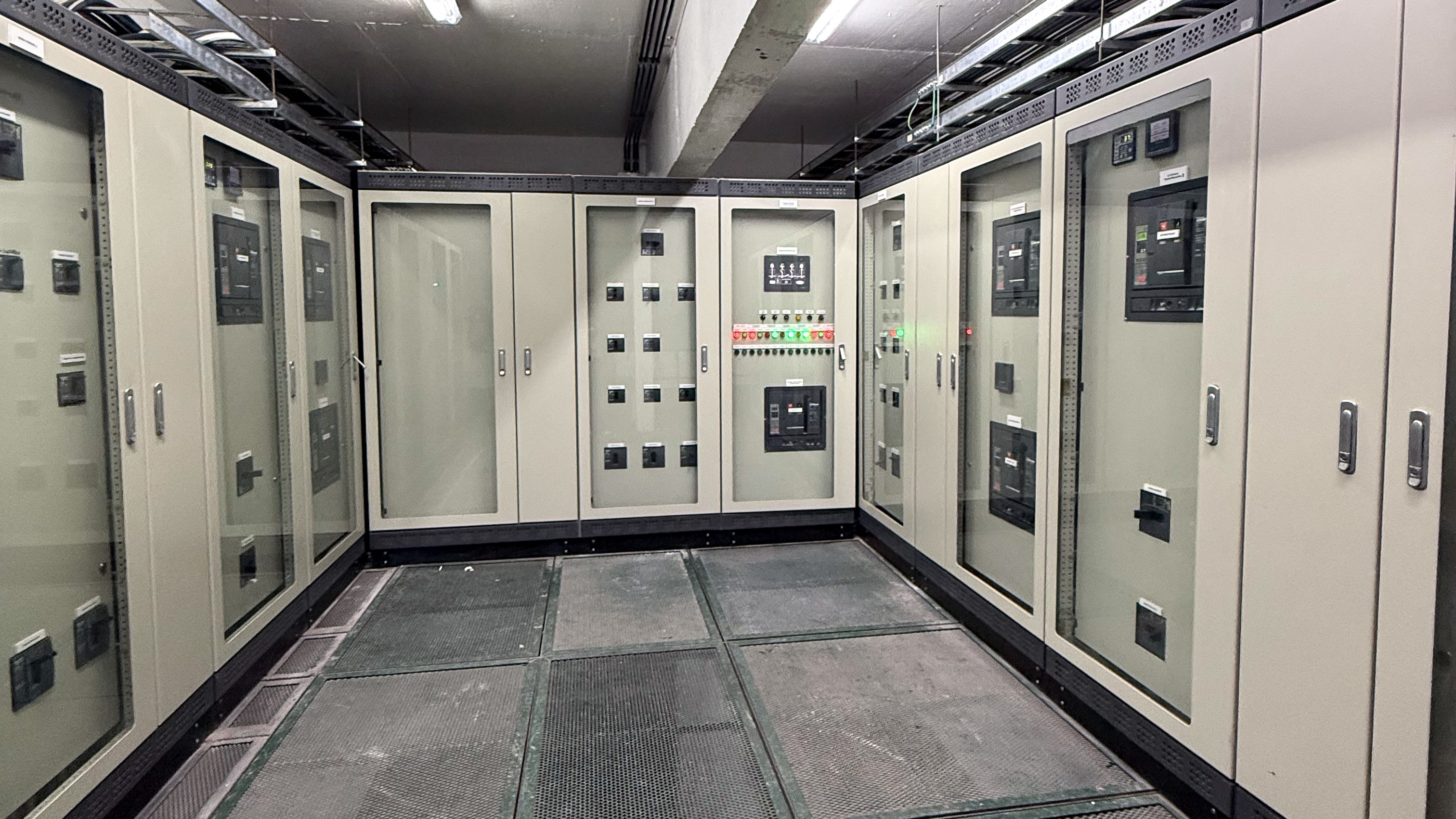 Se renovó toda la red del suministro eléctrico del Hospital Gutiérrez