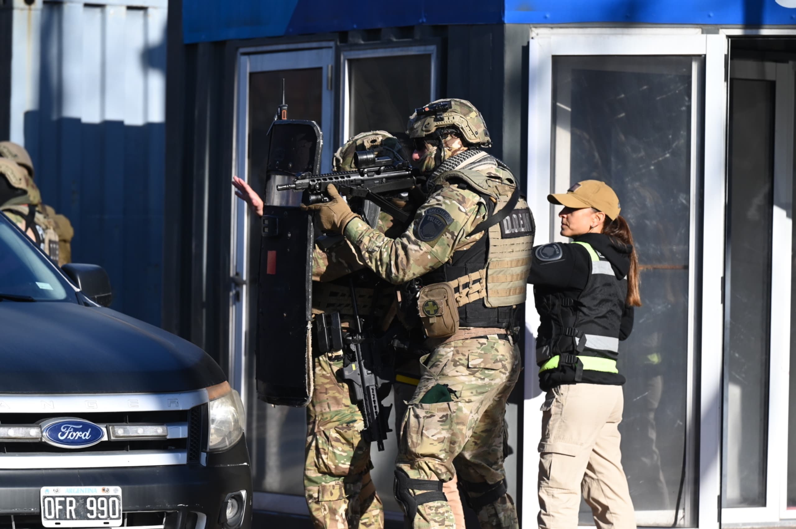 Las Fuerzas Especiales de la Policía de la Ciudad realizaron un ejercicio de intervención ante una toma de rehenes