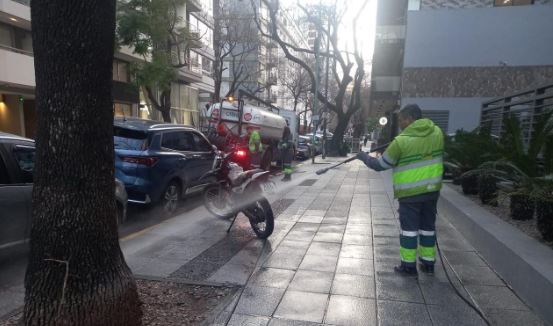 Operativos especiales de la Ciudad ante sospechas de envenenamiento de mascotas en Palermo