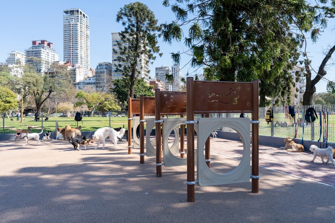Renovación del canil del Parque Francisco Intendente Seeber