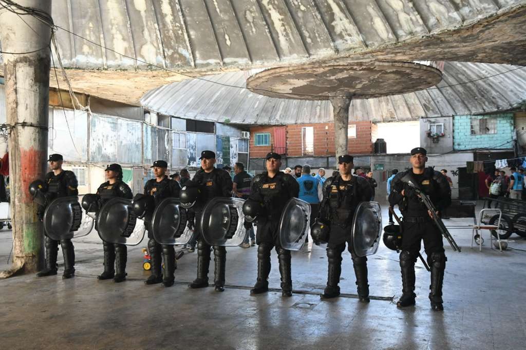 Desalojo 477: la Ciudad liberó en Nueva Pompeya la “Galería del terror”, que estaba usurpada hace 20 años