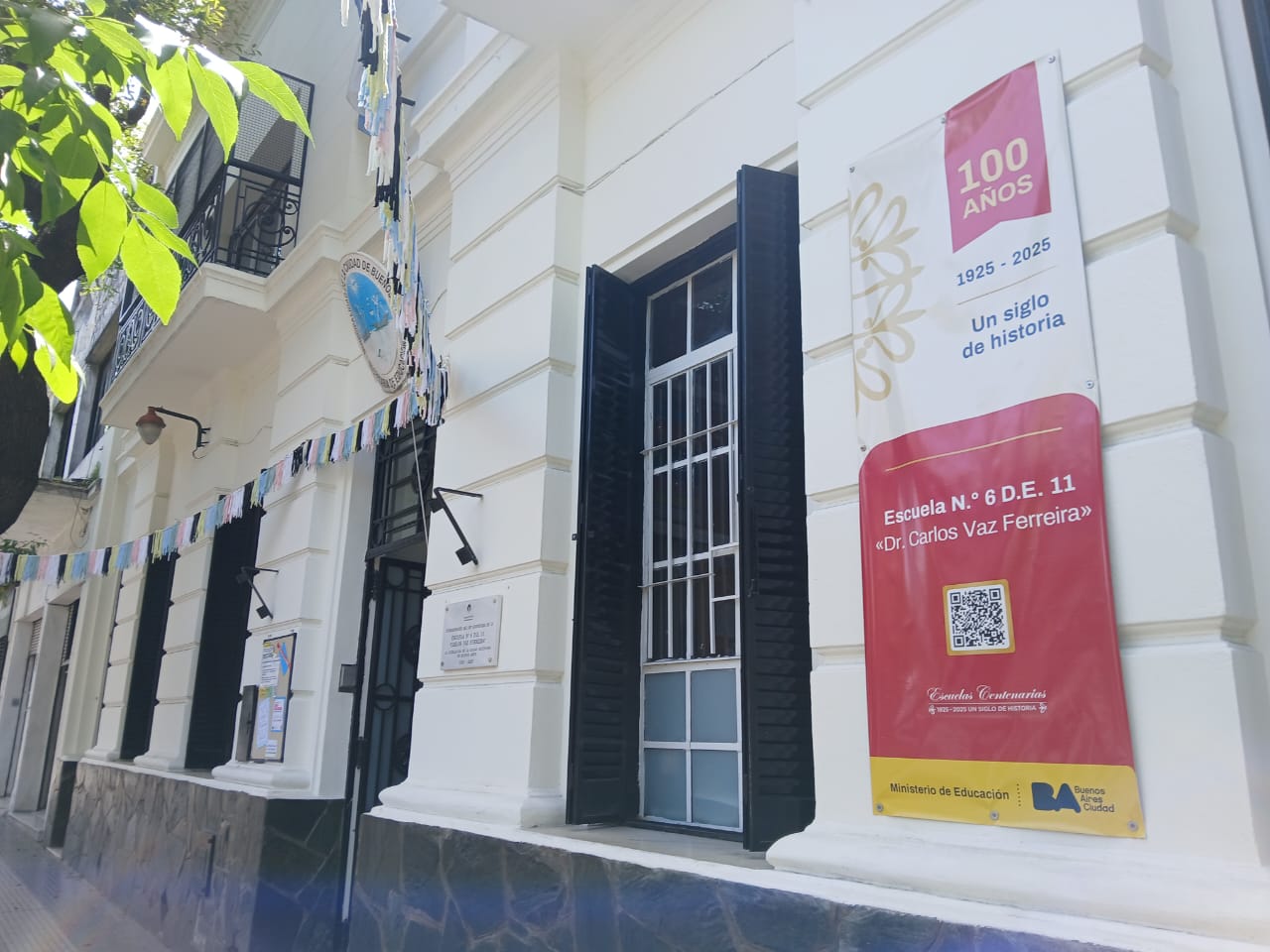 La Escuela N.° 6 D.E. 11 «Dr. Carlos Vaz Ferreira» celebró 100 años de historia