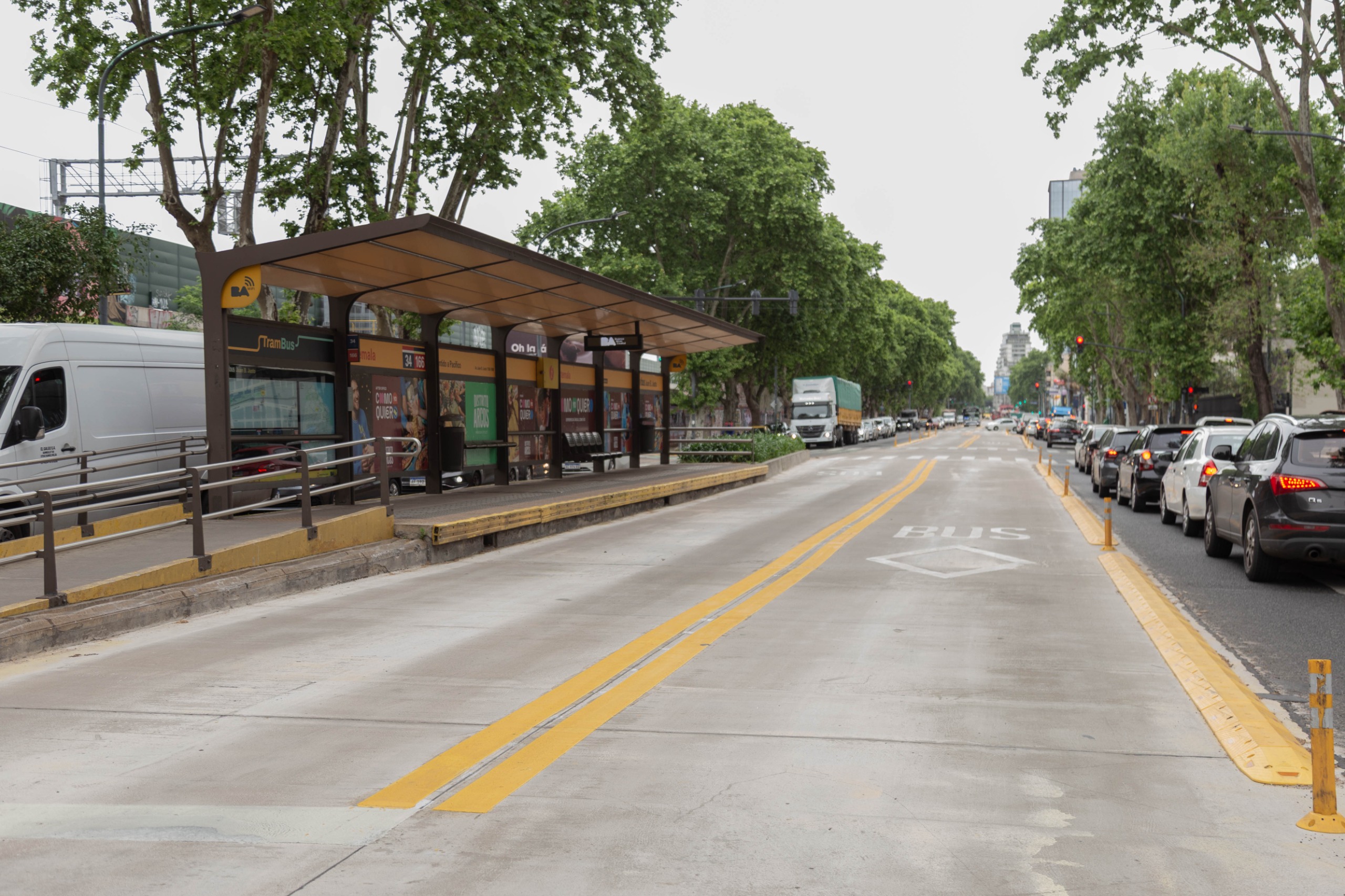 Finalizó la repavimentación del Metrobus Juan B. Justo, una obra que beneficia a 100 mil pasajeros por día