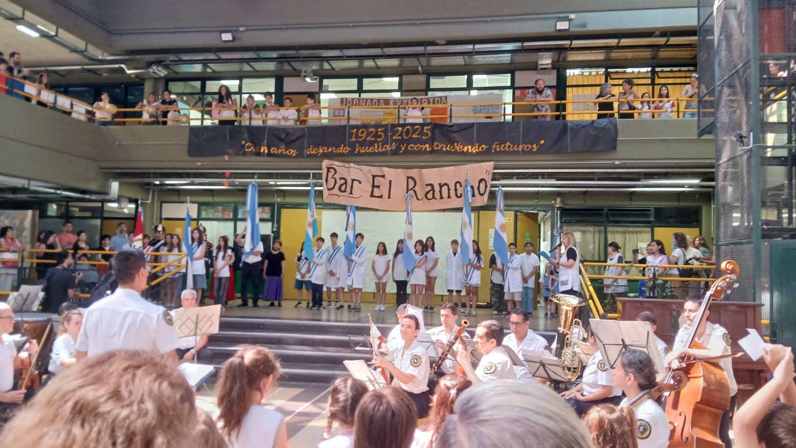 La comunidad educativa de la Escuela N.° 15 «Provincia de Santa Fe» celebró sus primeros 100 años